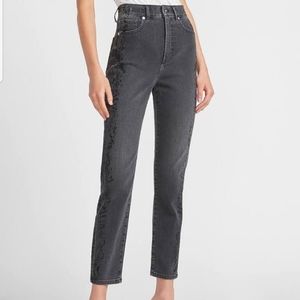Super Highwaisted Black Print Slim Ankle Jeans